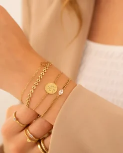Finaste Armband 4 initials exclusive goudkleurig Fashion