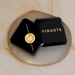 Finaste Armband 4 initials luxury kleur goud Fashion