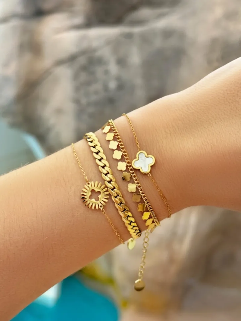 Finaste Armband Little Clovers goudkleurig Hot