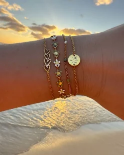 Finaste Armband love hearts goldplated Discount