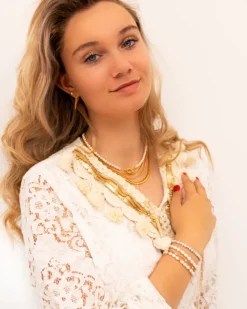 Finaste Armband Met Witte Bolletjes Goudkleurig Discount