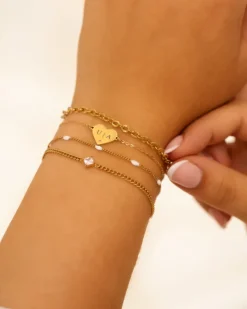 Finaste Armband Met Witte Bolletjes Goudkleurig Discount