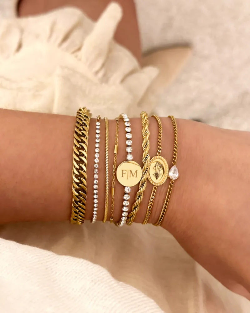 Finaste Armband mini snake chain goudkleurig Sale