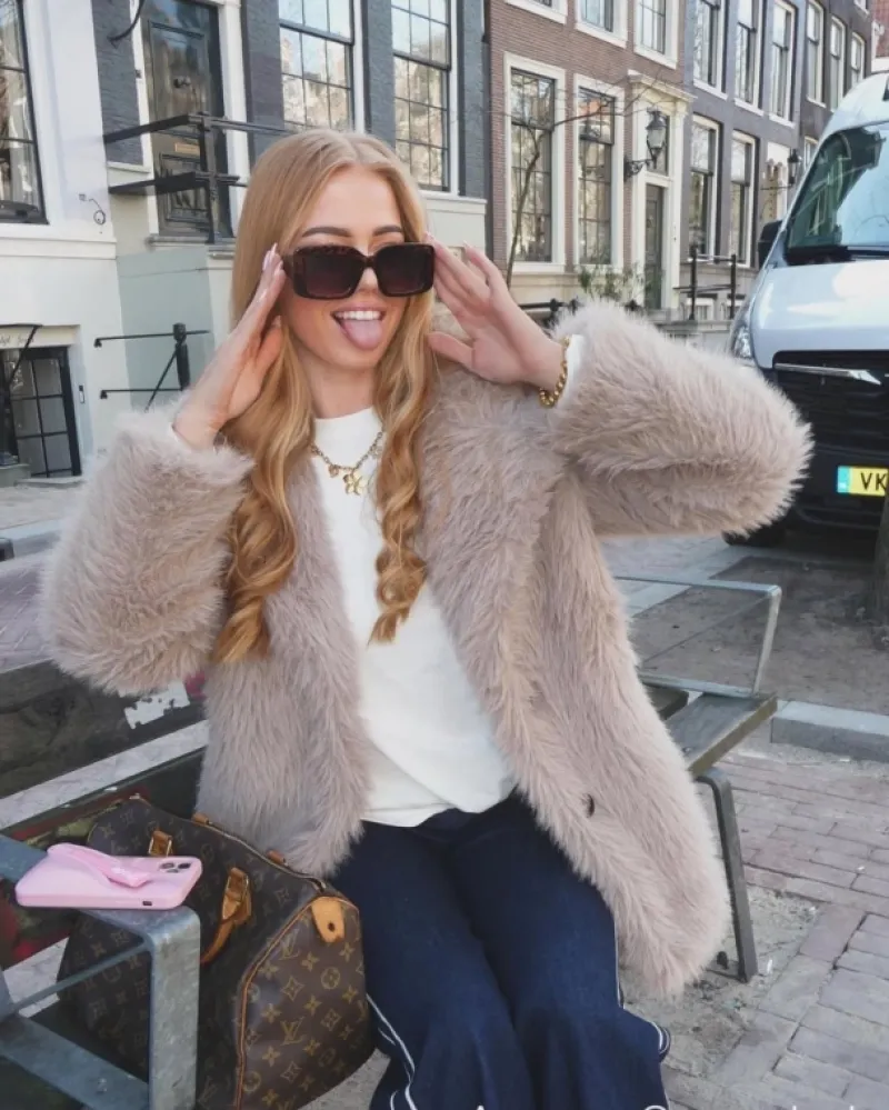Finaste Bedelketting met bloemetjes goudkleurig Best
