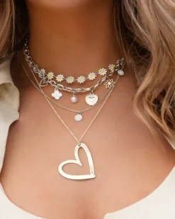 Finaste Bestselling charm necklace Outlet