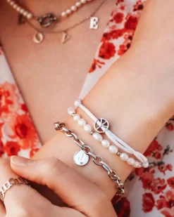 Finaste Chain armband met shiny initial Clearance