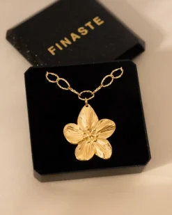Finaste Chain ketting met bloem goudkleurig Hot
