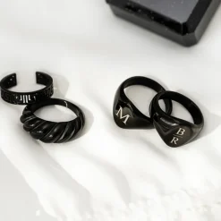 Finaste Chunky Ring Croissant Zwart Online