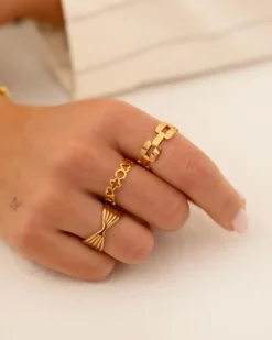 Finaste Cute symbols ring goudkleurig New