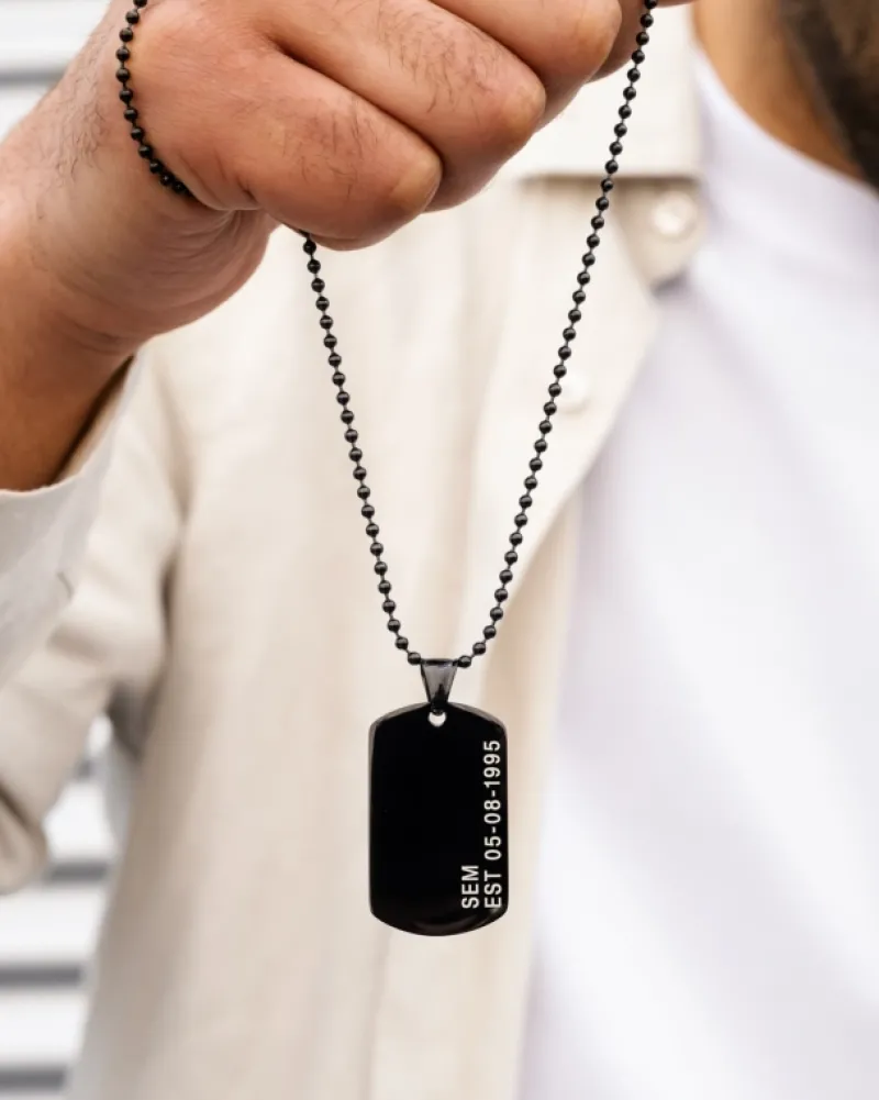 Finaste Dog tag ketting met naam en datum zwart New