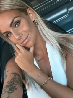 Finaste Double hoop oorbellen goudkleurig Fashion
