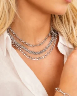 Finaste Empowering chain necklace Outlet