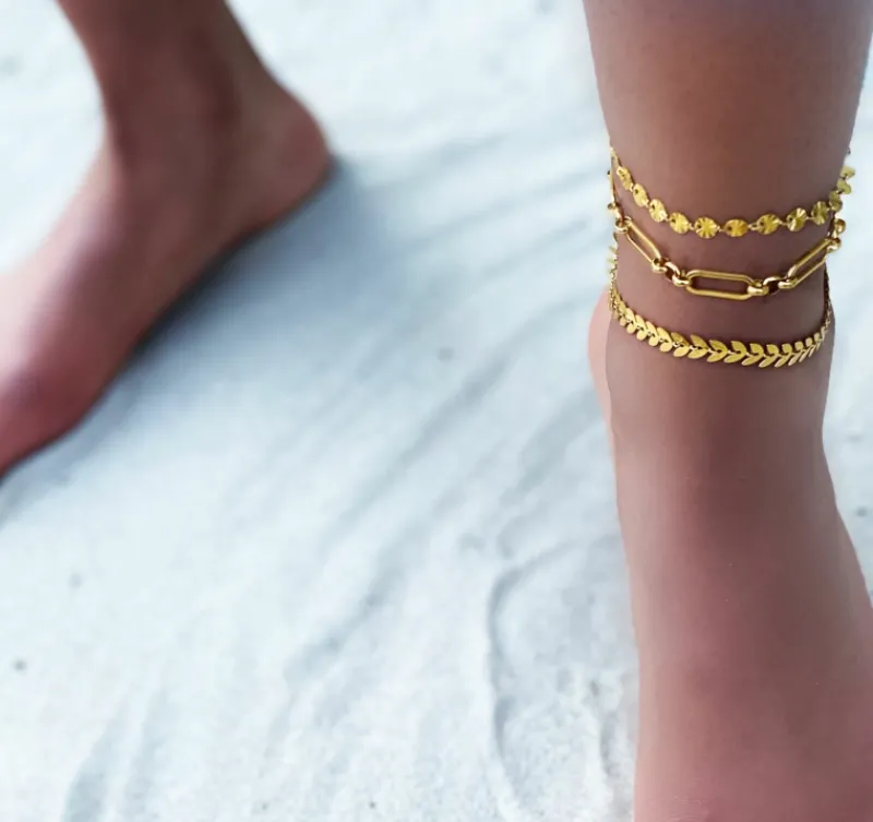 Finaste Enkelbandje flower chain goud kleurig Online