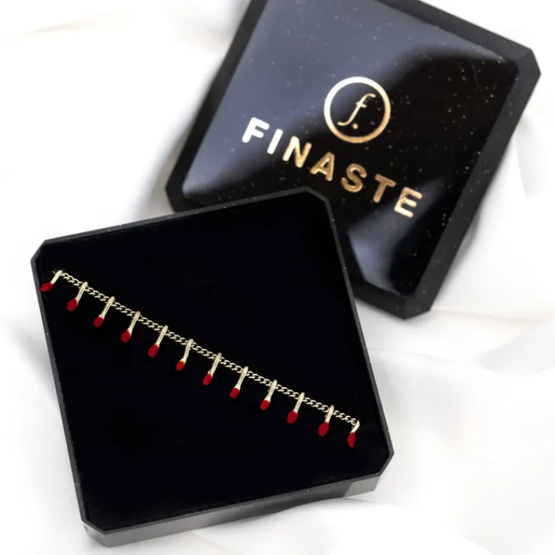 Finaste Enkelbandje Touch Of Red Clearance