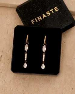 Finaste Exclusive crystal drops earrings goldplated Online