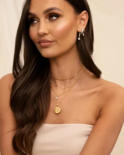 Finaste Exclusive drop earrings goldplated Online