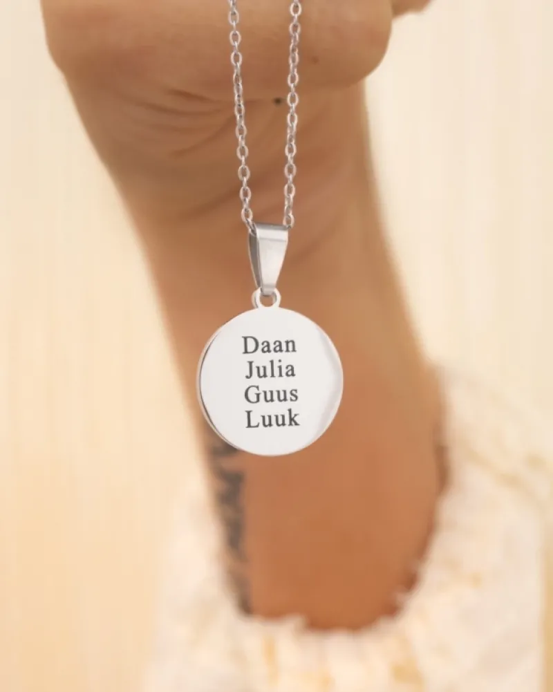 Finaste Familie naamketting Best