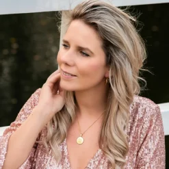 Finaste Familie naamketting goud kleurig Clearance