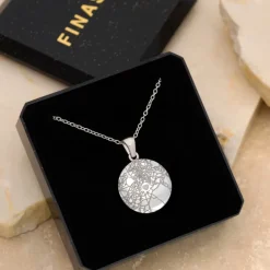 Finaste First date ketting New