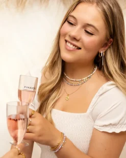 Finaste Flower Necklace Goudkleurig Hot
