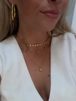 Finaste Flower Necklace Goudkleurig Hot