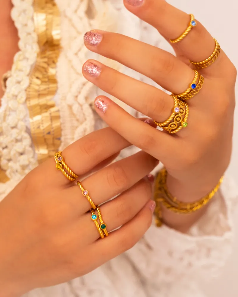 Finaste Geboortesteen ring goudkleurig Hot