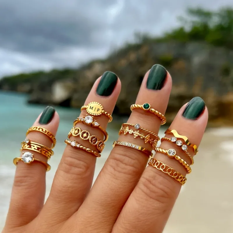 Finaste Geboortesteen ring goudkleurig Hot