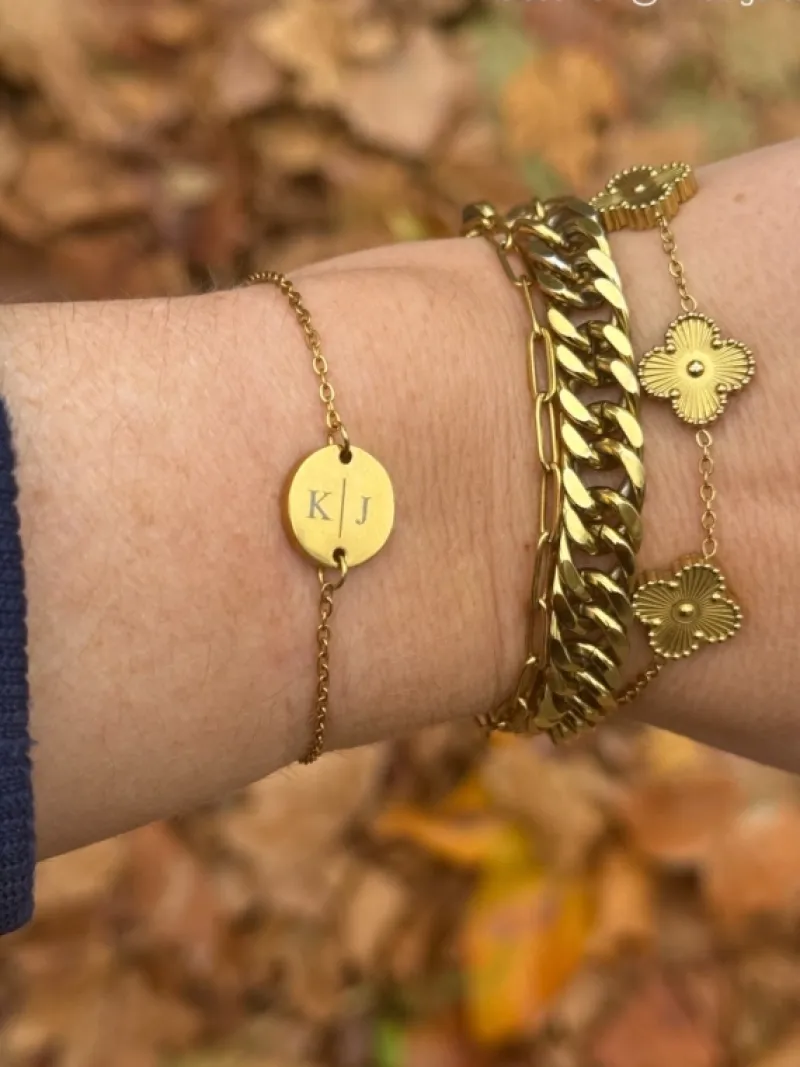 Finaste Gepersonaliseerde Armband Twee Initialen Goud Kleurig Sale