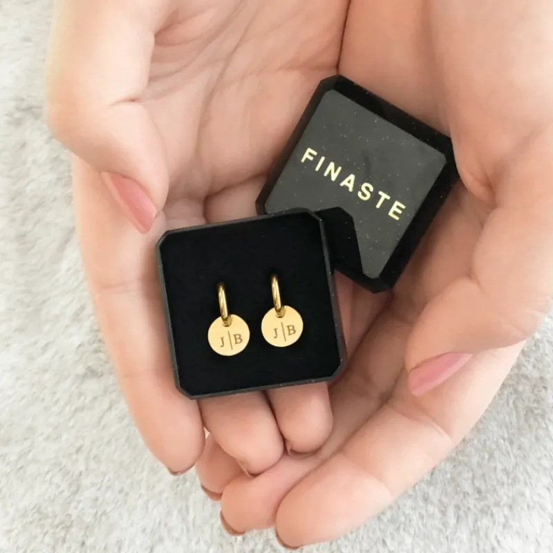 Finaste Gepersonaliseerde Oorbellen Twee Initialen Goud kleurig Sale