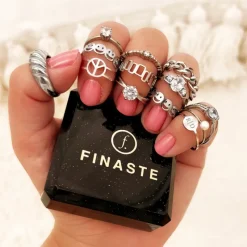 Finaste Glamorous ring Online