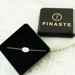 Finaste Graveerbaar armbandje met ovaal muntje Hot