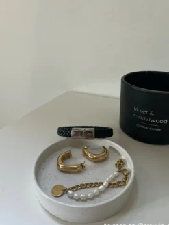 Finaste Graveerbare Armband Chain & Pearl kleur goud Hot