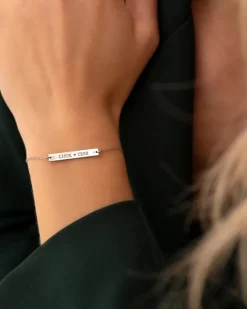Finaste Graveerbare bar armband met steentjes Discount