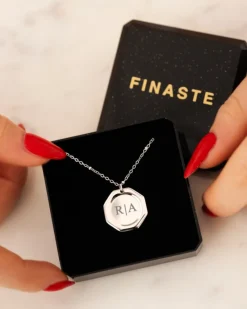 Finaste Graveerbare charm ketting Fashion