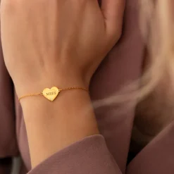 Finaste Graveerbare heart armband met steentje goudkleurig Online