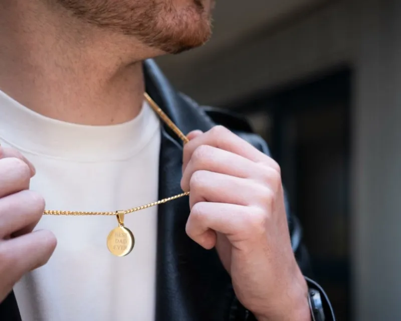 Finaste Graveerbare mannen ketting met munt goud kleurig Best