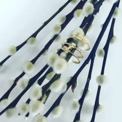 Finaste Graveerbare minimalistische ring met vierkantje goud kleurig Fashion