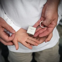 Finaste Graveerbare sleutelhanger rolmaat Best