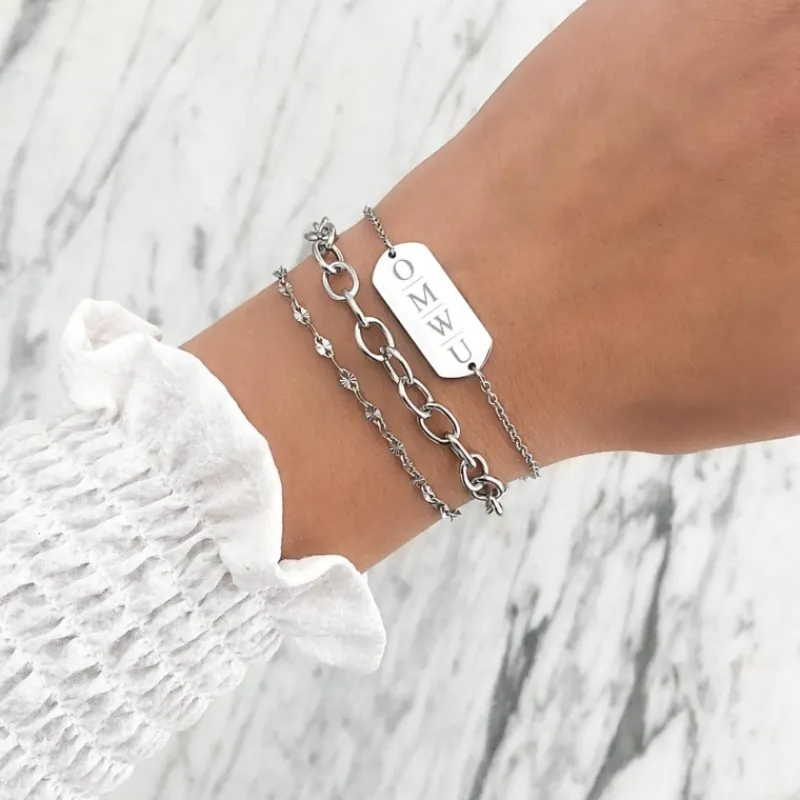 Finaste Grote bar armband met 4 letters Sale