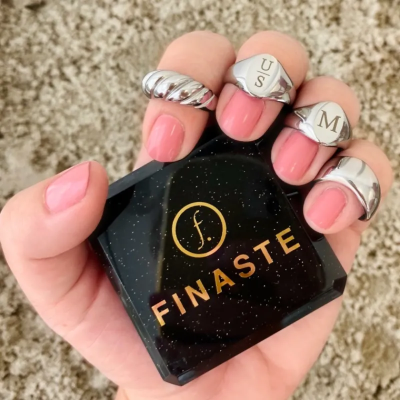 Finaste Grote zegelring 1 letter Sale