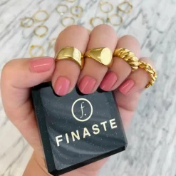Finaste Grote zegelring goud kleurig Clearance