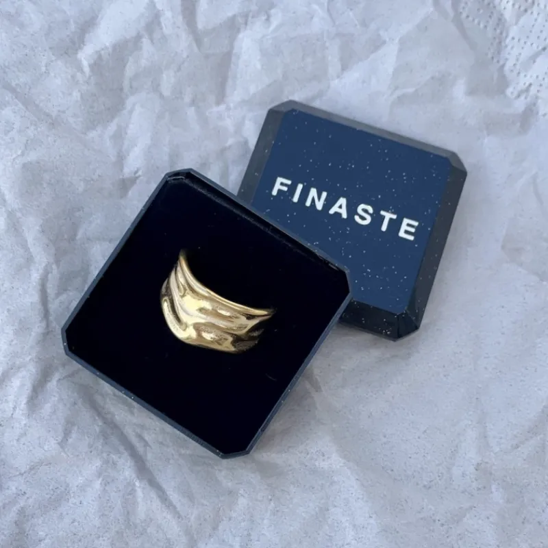 Finaste Grove ring statement goud kleurig Sale