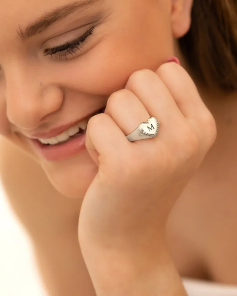 Finaste Heart zegelring met initials Hot