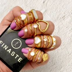 Finaste High class stone ring goudkleurig New