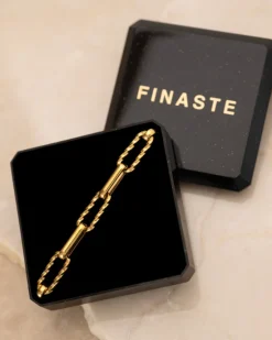 Finaste Iconic chain anklet goldplated Hot