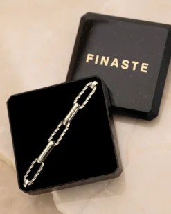 Finaste Iconic chain necklace Fashion