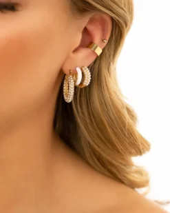 Finaste Influencer stone earrings goldplated Best