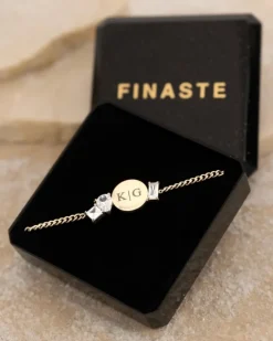 Finaste Initial armband high-end stones Clearance