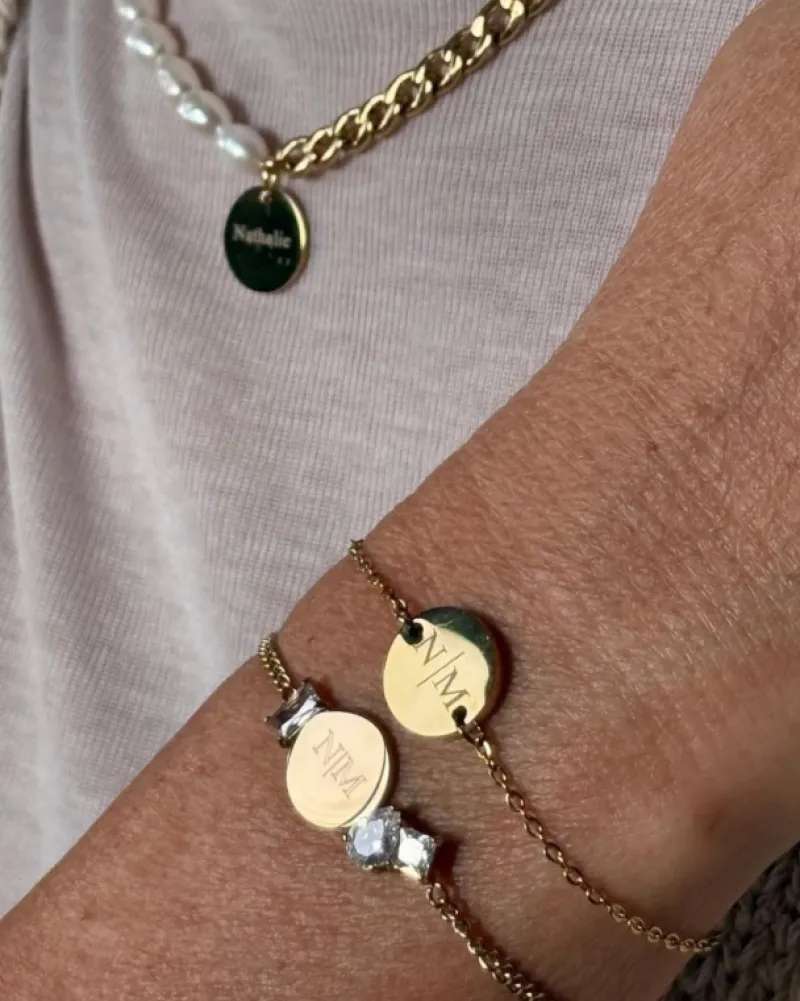 Finaste Initial armband high-end stones goudkleurig New