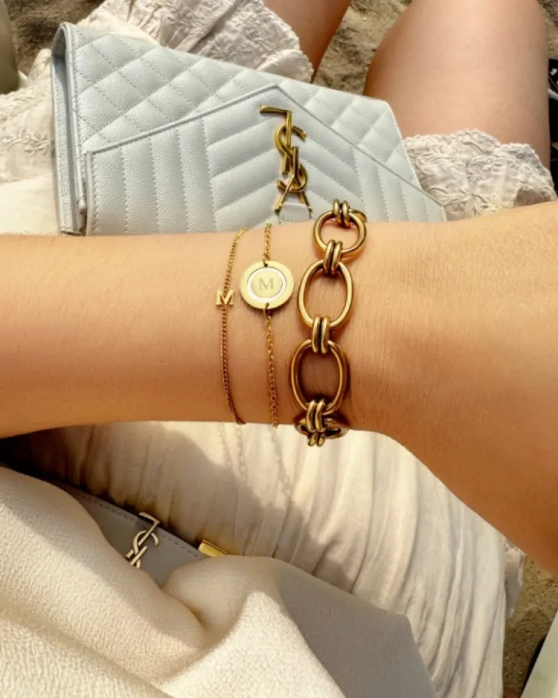 Finaste Initial armband luxury kleur goud Best